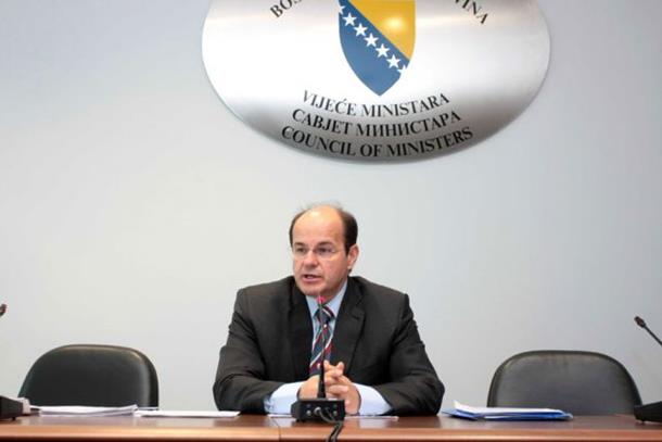 Photo of Adil Osmanović novi mandatar?