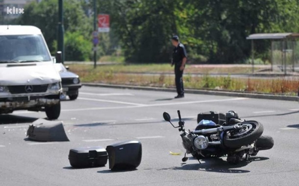 Photo of Poginuo motociklista u Roćeviću
