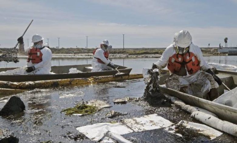 Photo of Zbog izlijevanja nafte u Kaliforniji na pomolu ekološka katastrofa (video)
